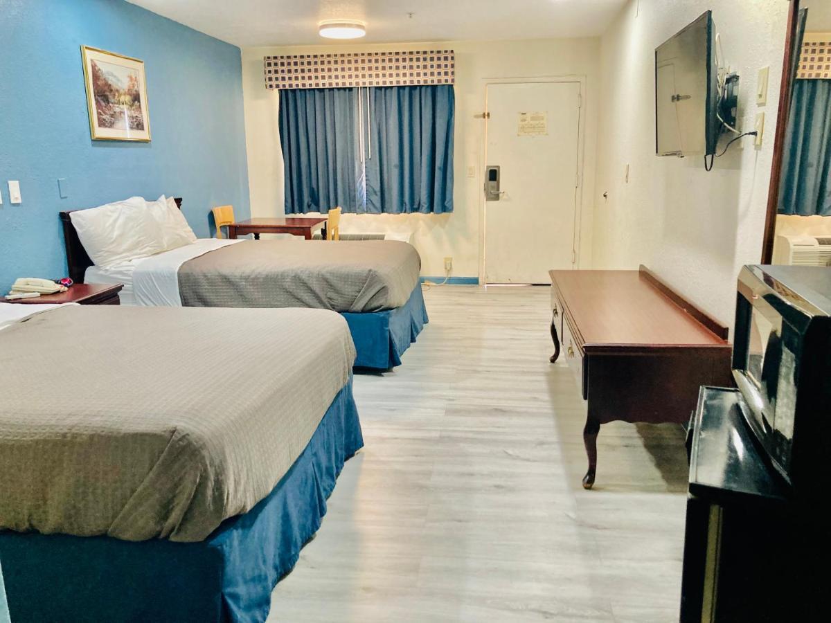 Americas Best Value Inn And Suites Houston/Northwest Brookhollow Ngoại thất bức ảnh