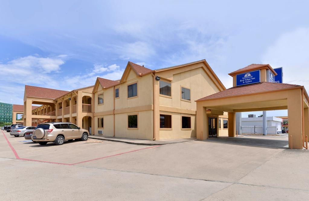 Americas Best Value Inn And Suites Houston/Northwest Brookhollow Ngoại thất bức ảnh