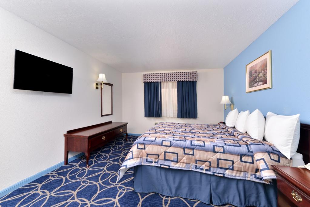 Americas Best Value Inn And Suites Houston/Northwest Brookhollow Phòng bức ảnh