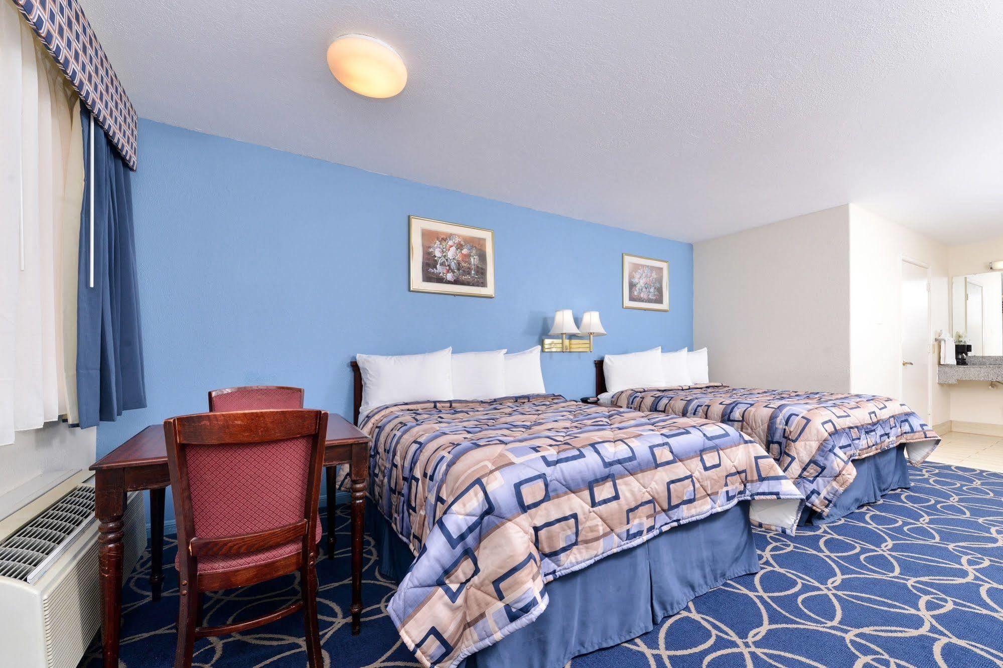 Americas Best Value Inn And Suites Houston/Northwest Brookhollow Ngoại thất bức ảnh