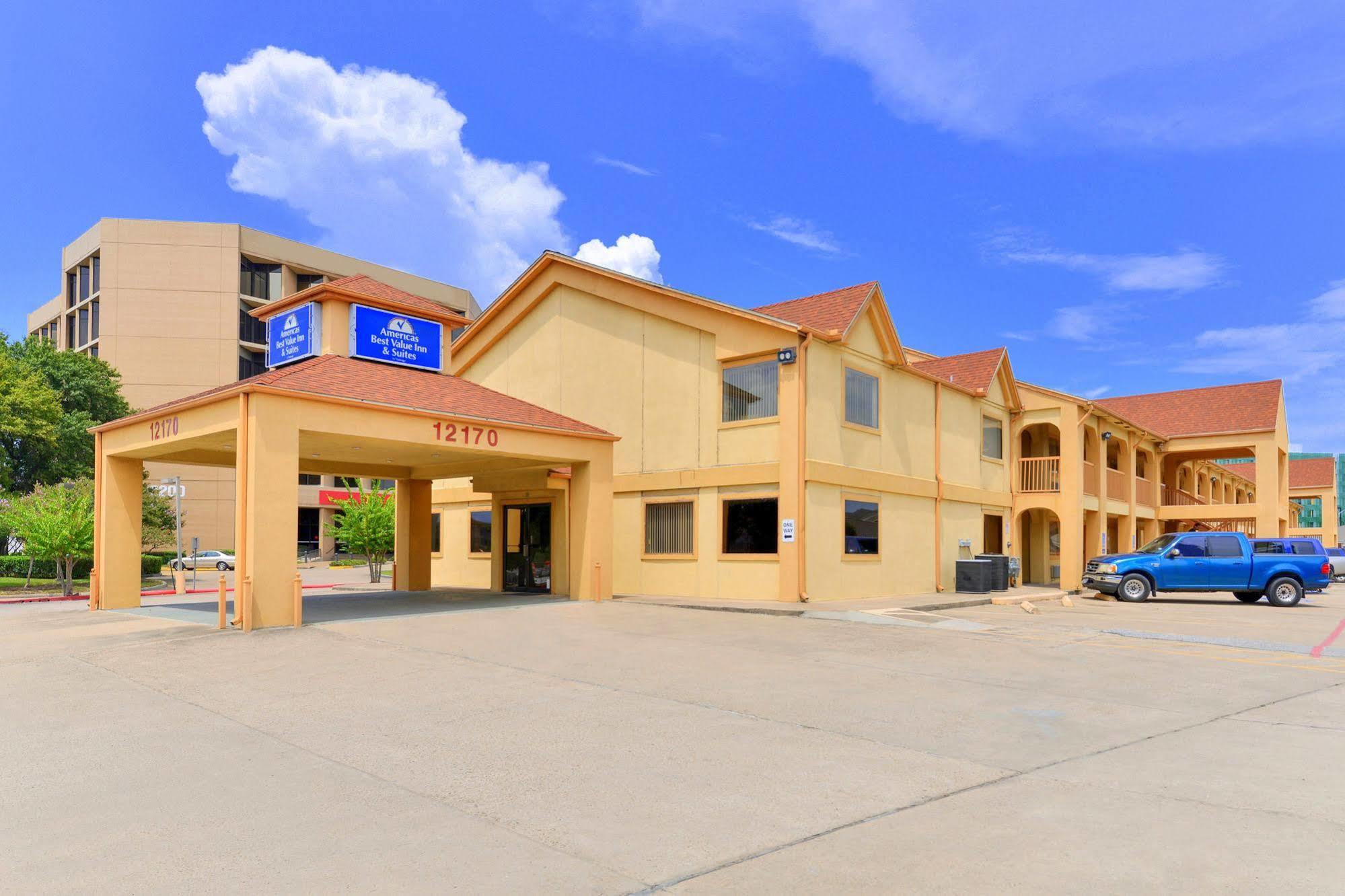 Americas Best Value Inn And Suites Houston/Northwest Brookhollow Ngoại thất bức ảnh